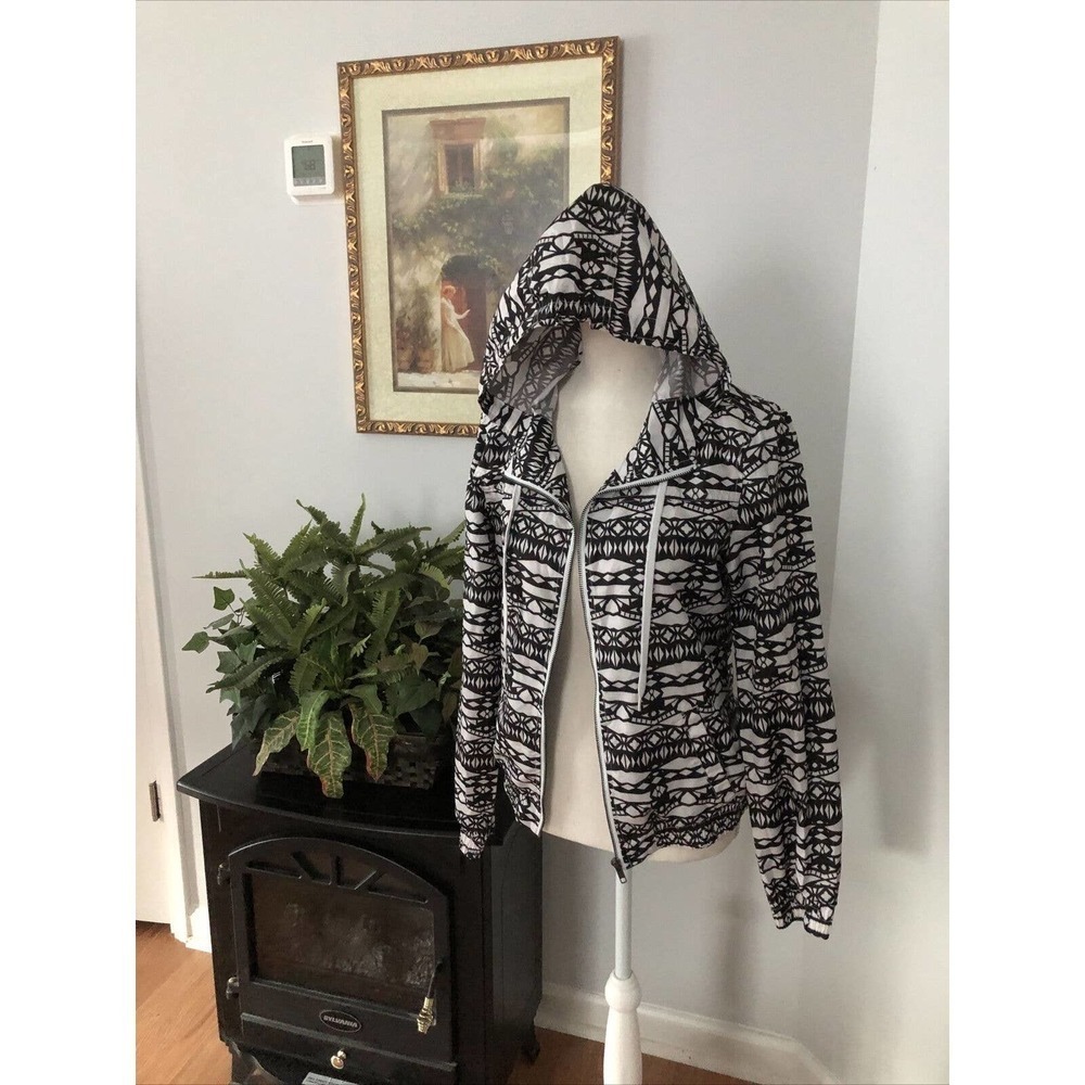 Zine Windbreaker Hooded Jacket Black White Medium Women Full Zipped Long Sleeve.